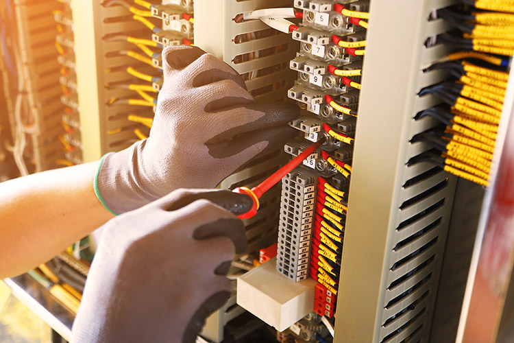 Comment se déroule la formation en habilitation électrique, La Réunion<br>Formation en habilitation électrique, La Réunion<br>Déroulement d’une formation en habilitation électrique, La Réunion